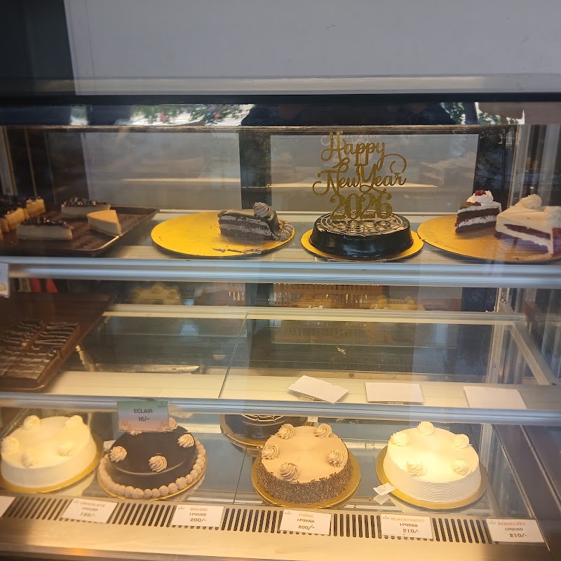 Adlyn's Bakery