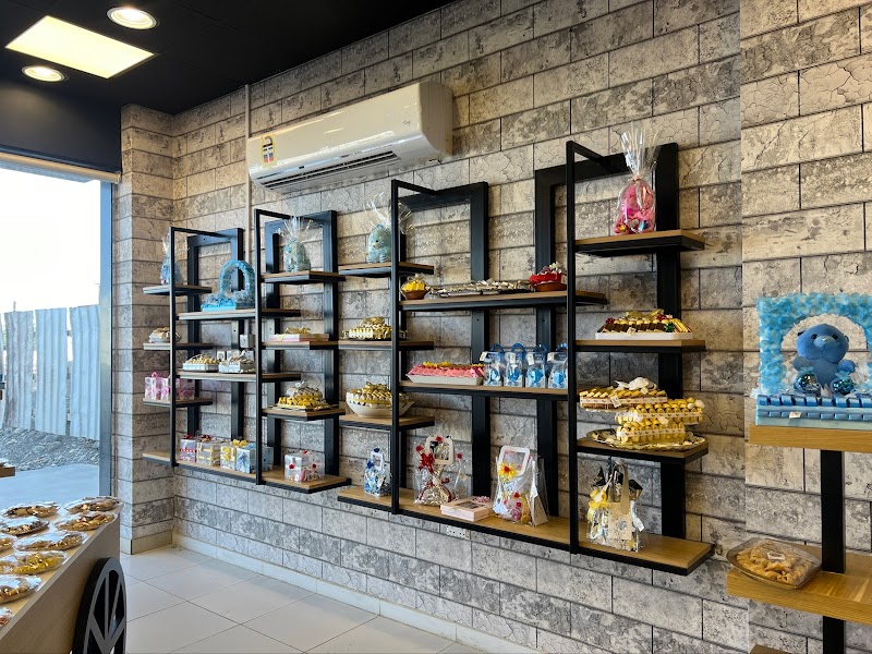 Al Safa Bakery and Sweets in السيب
