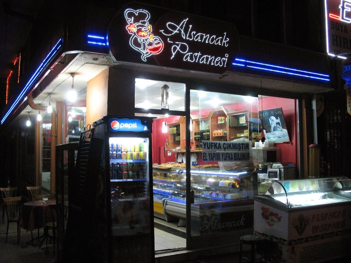 Alsancak Pastanesi in Selçuklu