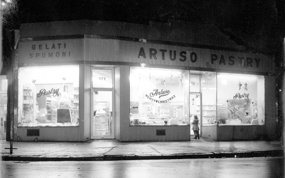 Artuso Pastry Shop in New York