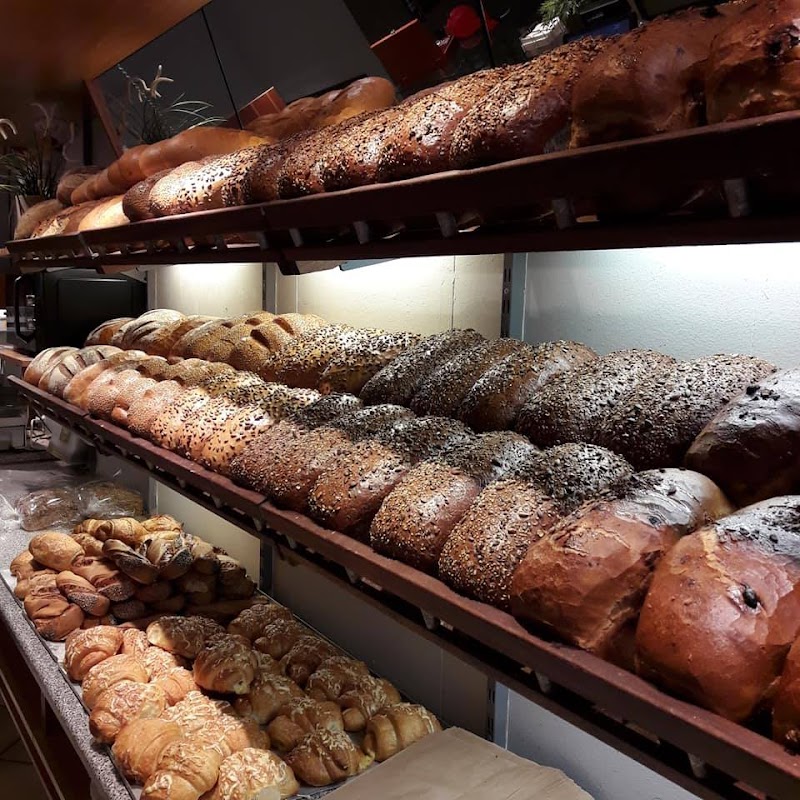 Bæjarbakarí - Bakery in Hafnarfjordur