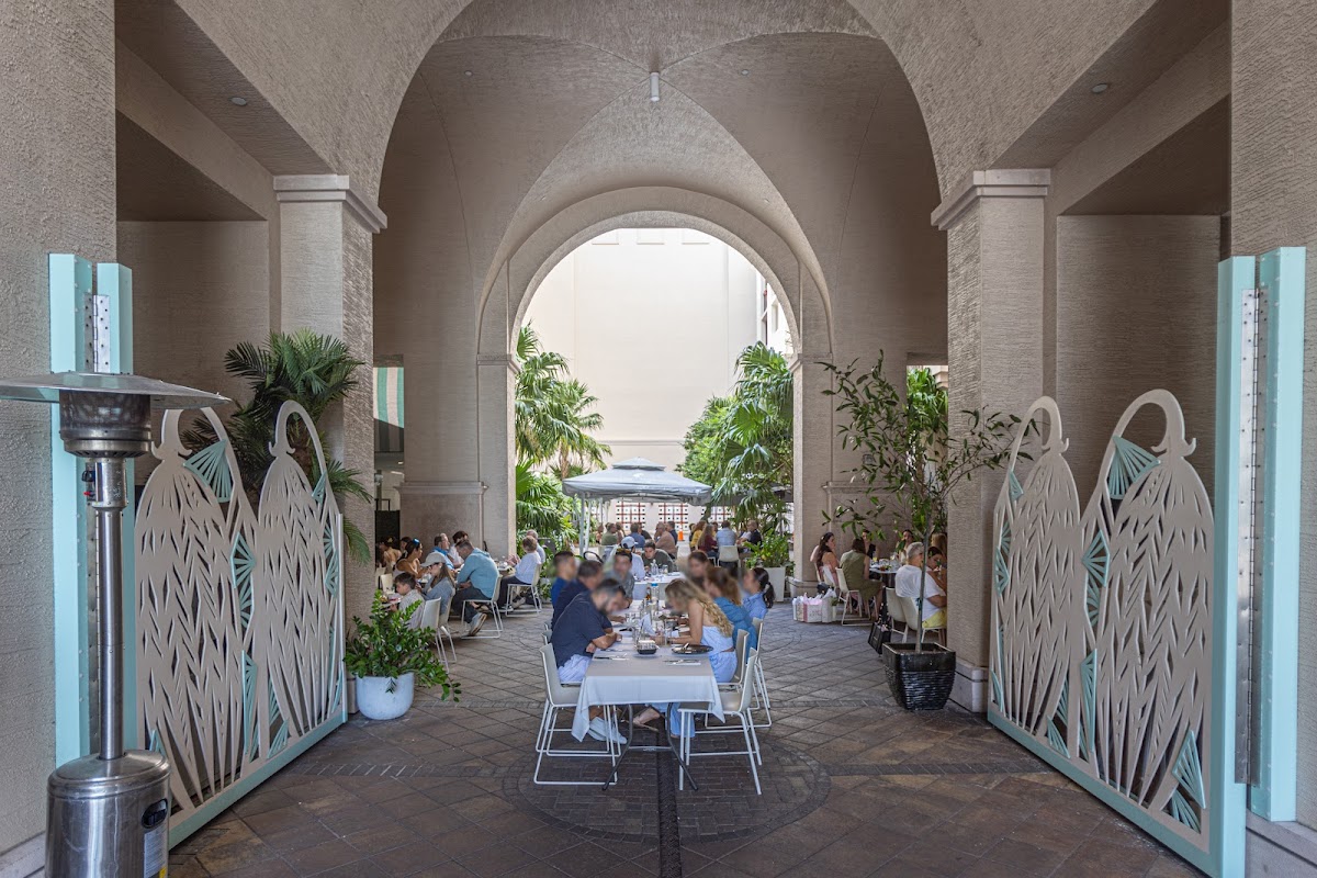 Bachour - Bakery in Coral Gables