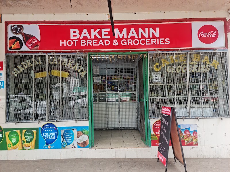 Bakemann Supermarket and Hot Bread