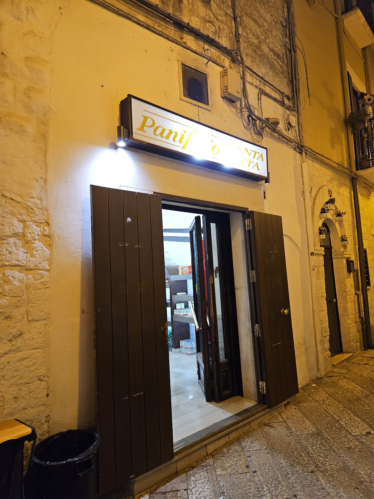 Bakery Santa Rita in Bari