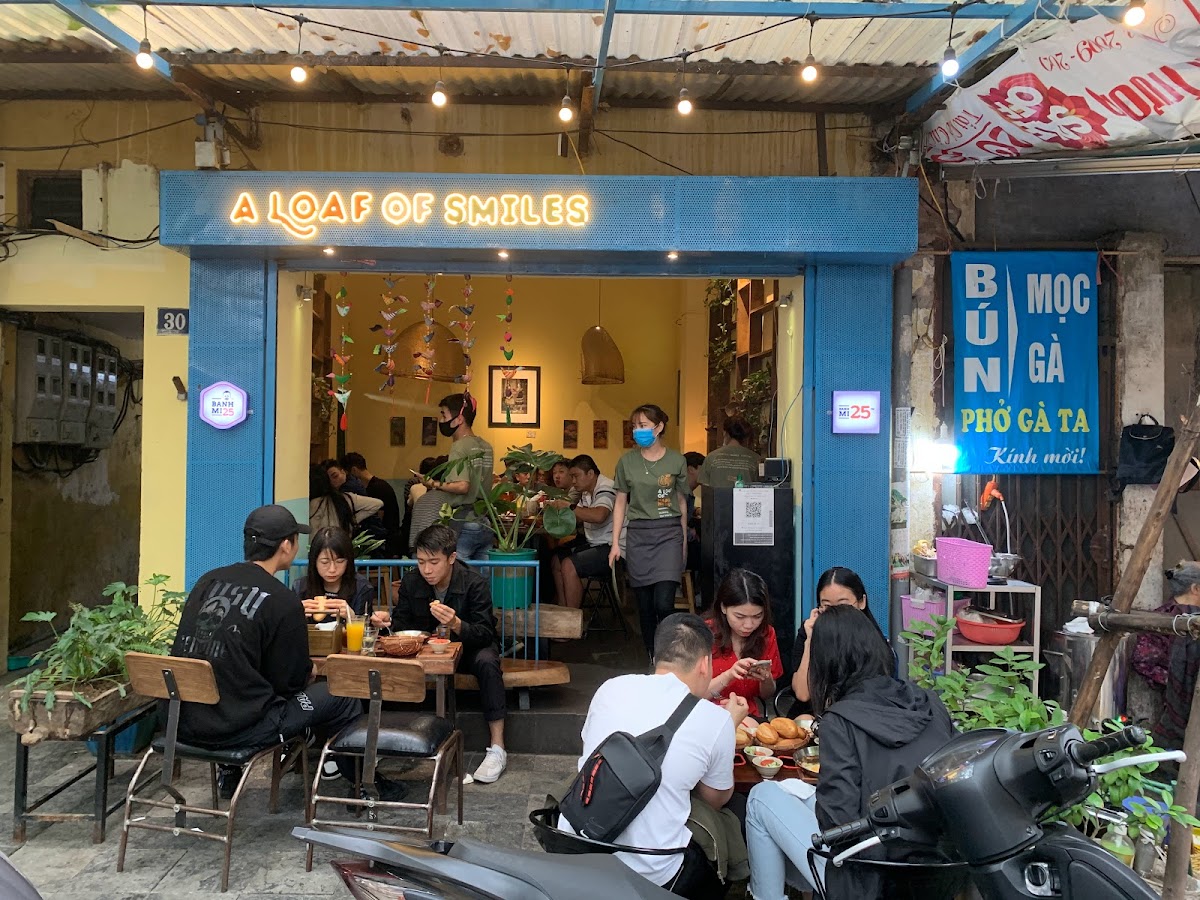 Bánh Mì 25 in Hanoi