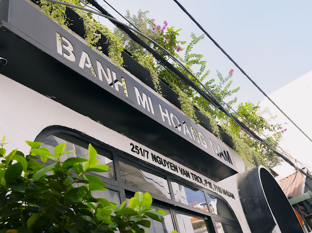 BÁNh MÌ HoÀNg Nam - Bakery in Quận Phú Nhuận