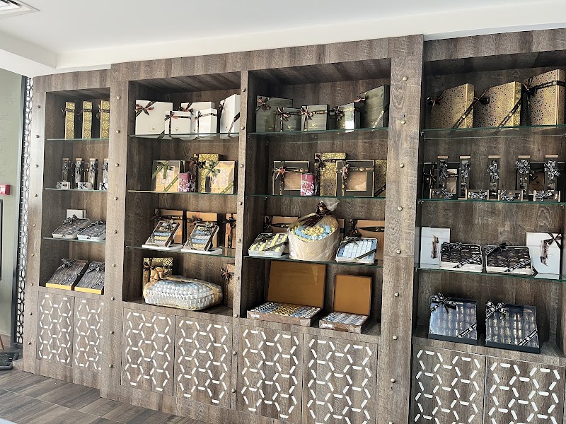 Batteel Bakery Izghawa in أم صلال
