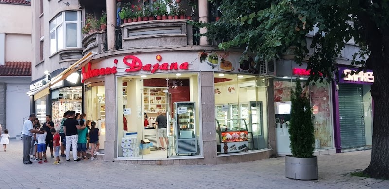 Bonboneri Dajana in Korçë
