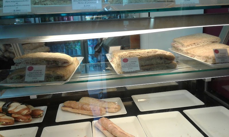 Boulangerie Gahagnon in Baie-Mahault