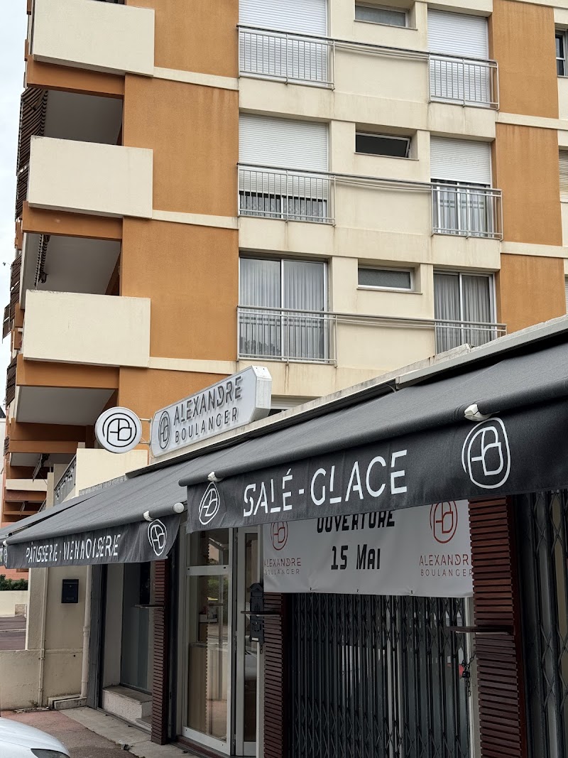Boulangerie Sbcf - Boulangerie in Roquebrune Cap Martin