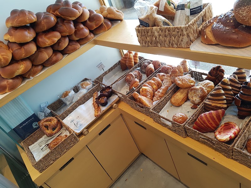 Boutique Central (בוטיק סנטרל) in Tel Aviv