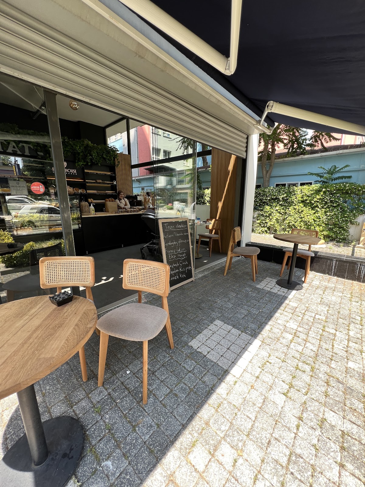 BREAD HOUSE home baked in Kadıköy