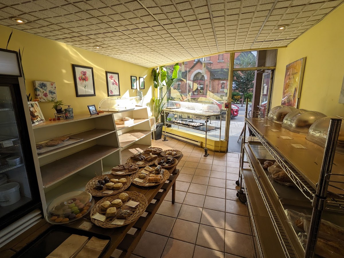 Brown Loaf Bakery in Ottawa