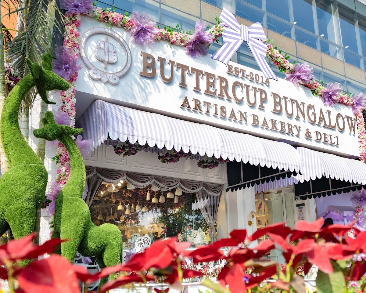 Buttercup Bungalow in Lucknow