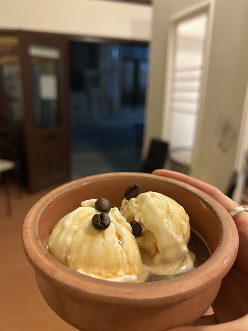 Cafe Mr.Smith - Cafe Bakery in Gemikonağı