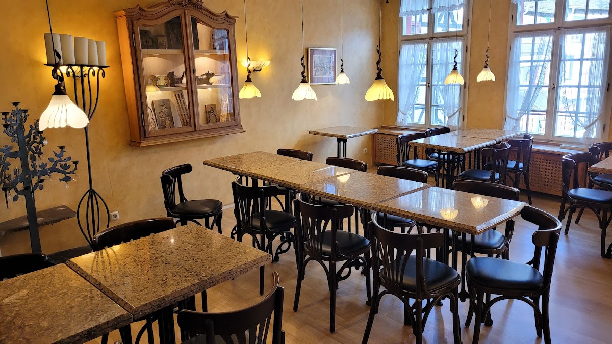 Café Oebel - Cafe Bakery in Monschau