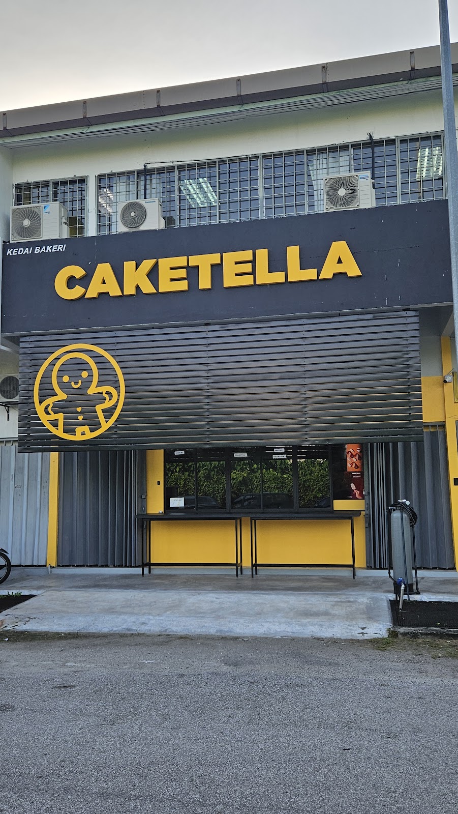 Cake Tella in Petaling Jaya