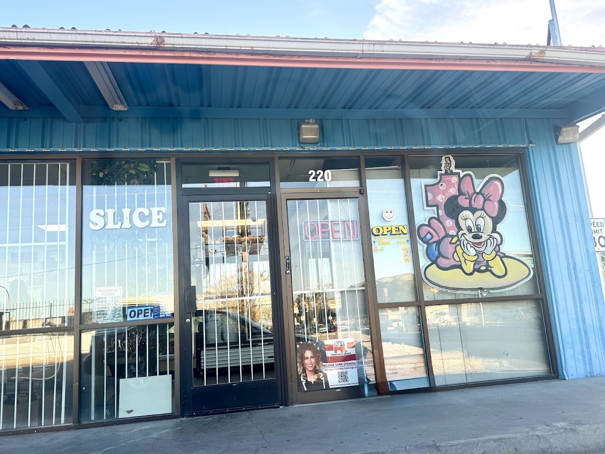 Cake World Bakery in Las Vegas