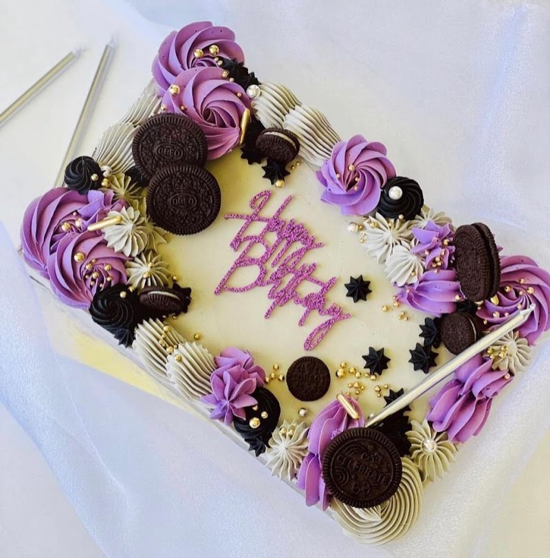 Cakes by Chantal