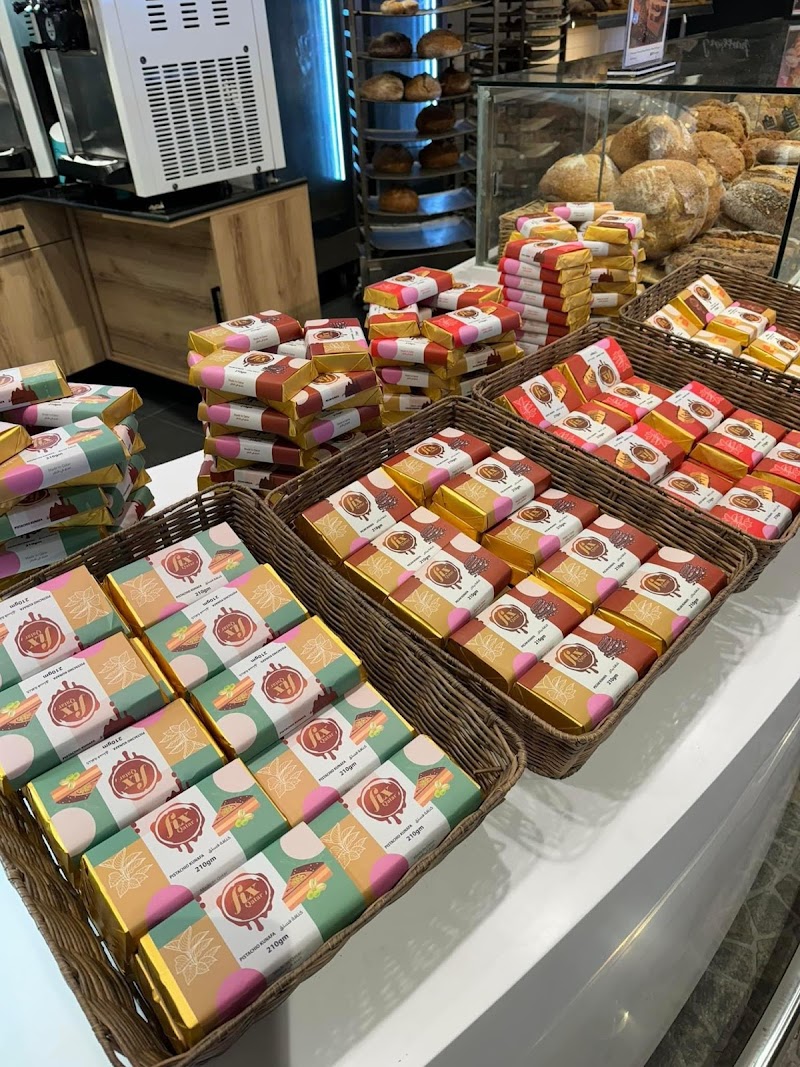 Candied - Bakery in Dhaka