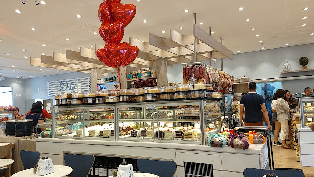Casa São Bento Padaria - Bakery in Guarulhos