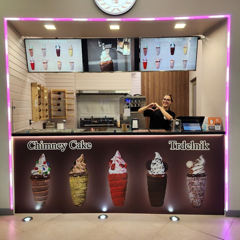 Chimney Cake Family