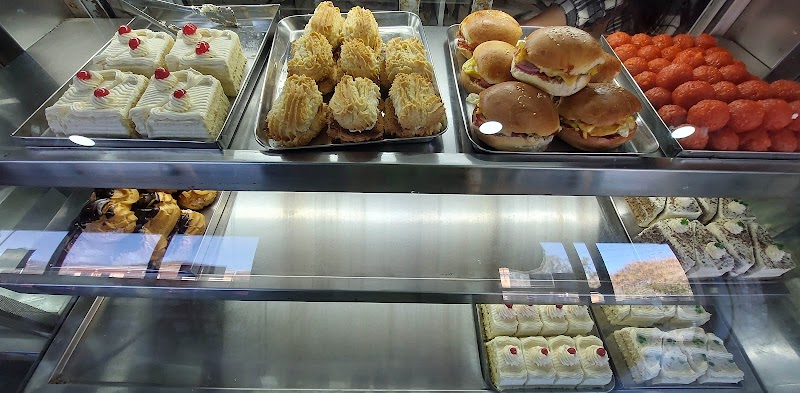 Chueden Bakery - Bakery in Punakha