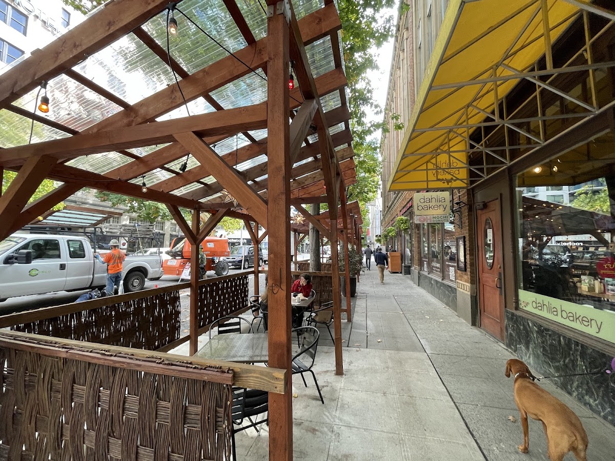 Dahlia Bakery - Bakery in Seattle