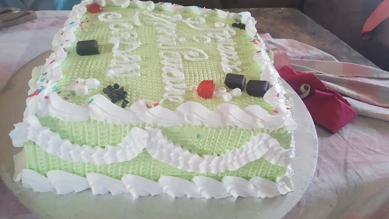 Daniel PÂTisserie Et RÔTisserie - Patisserie in Douala