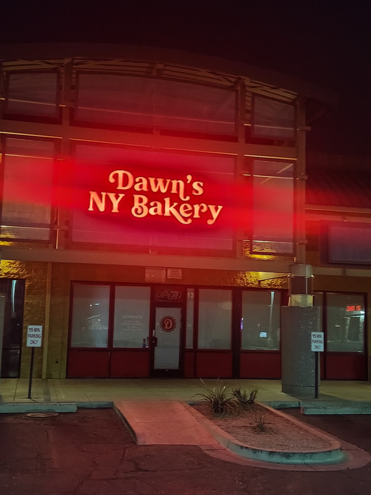 Dawns NY Bakery on Central in Phoenix