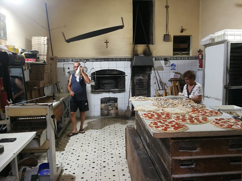 Debono's Bakery