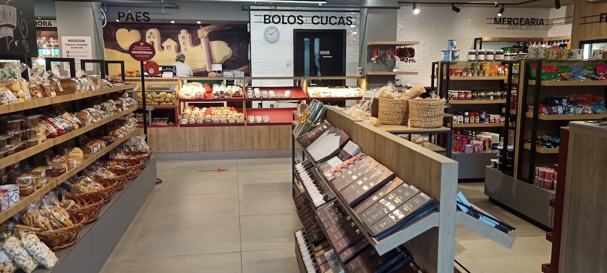 Della Nonna Breads & Pastries in Blumenau