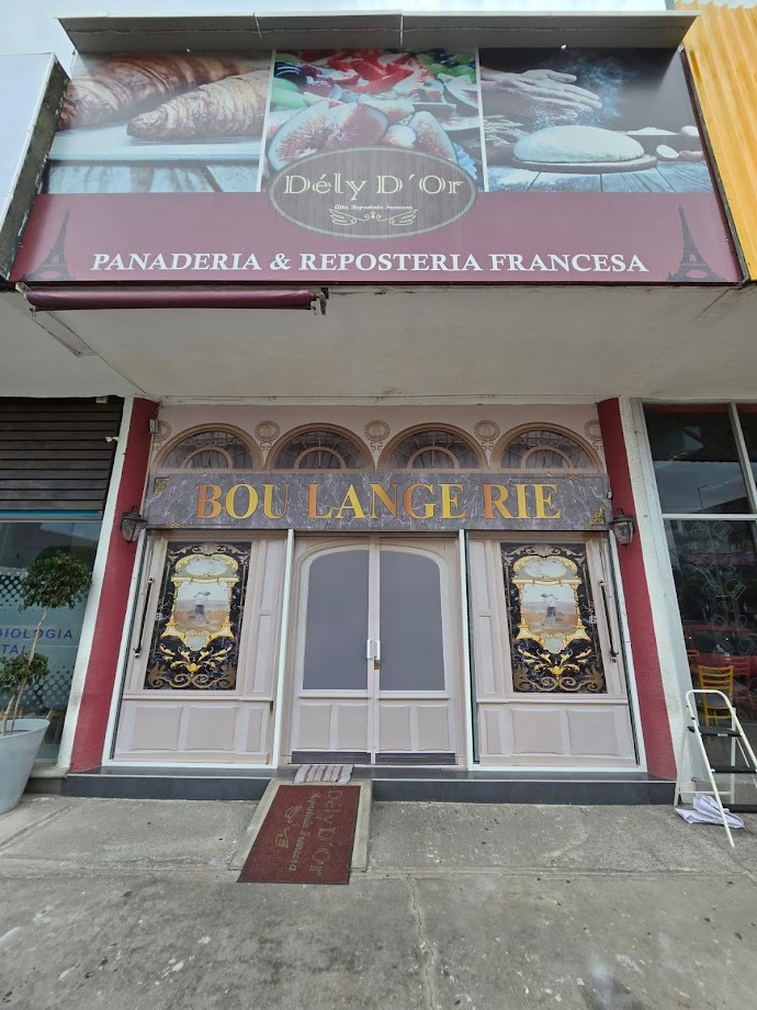 Dély D or, Pan & Repostería Francesa in Puebla