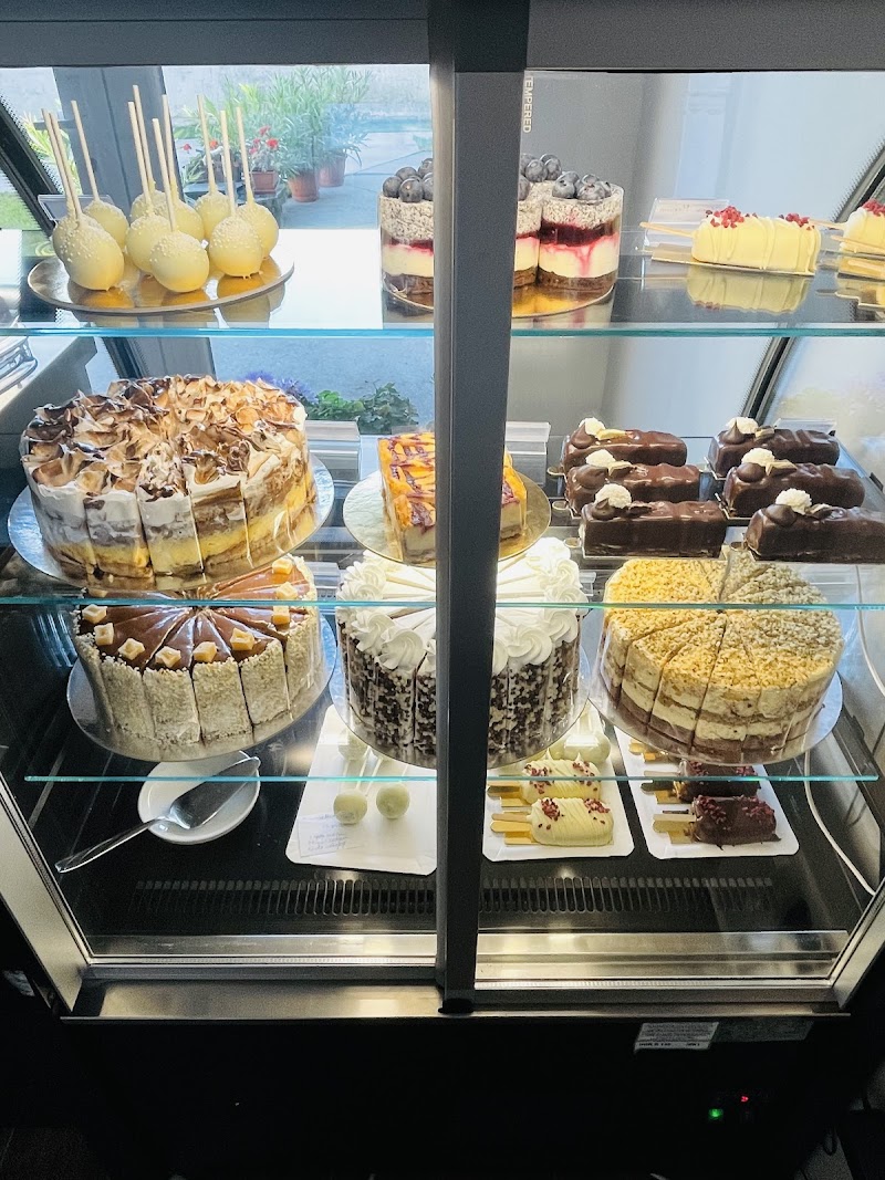 Desserts by Molnár Andi in Abda