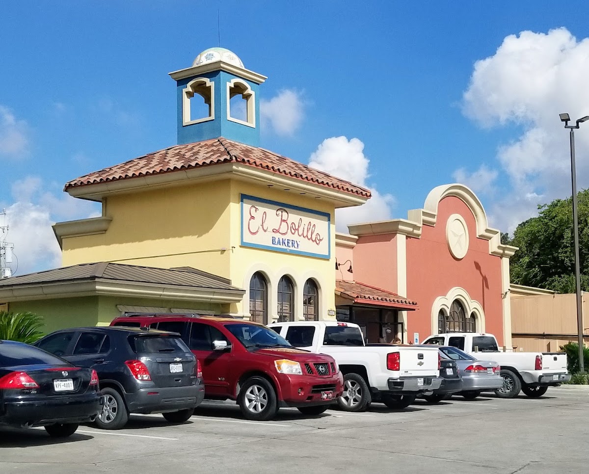 El Bolillo Bakery - Bakery in Houston