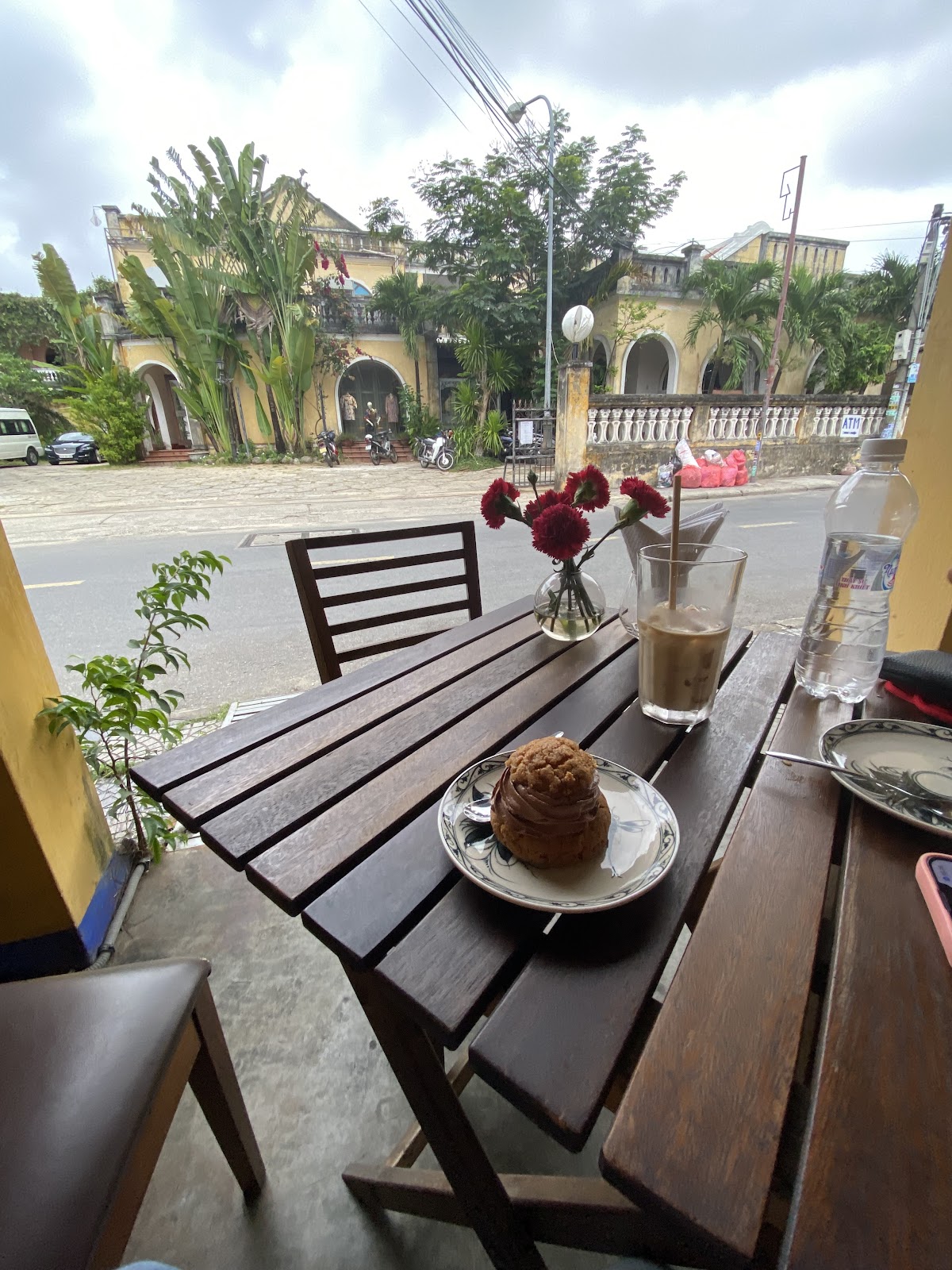 EM's Bakery in Hội An