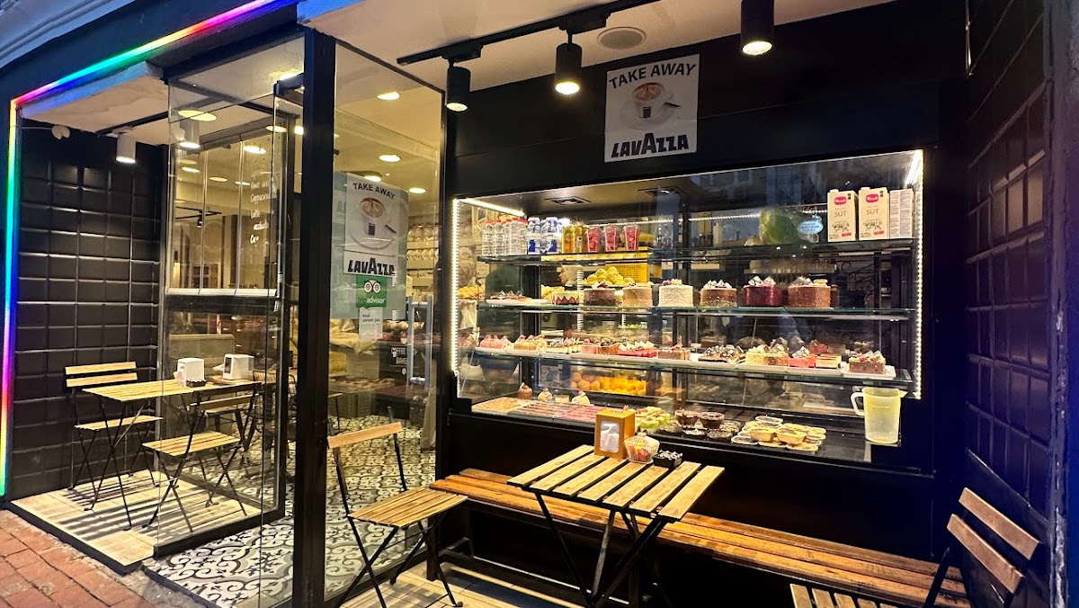 Evin Unlu Mamulleri in Fatih