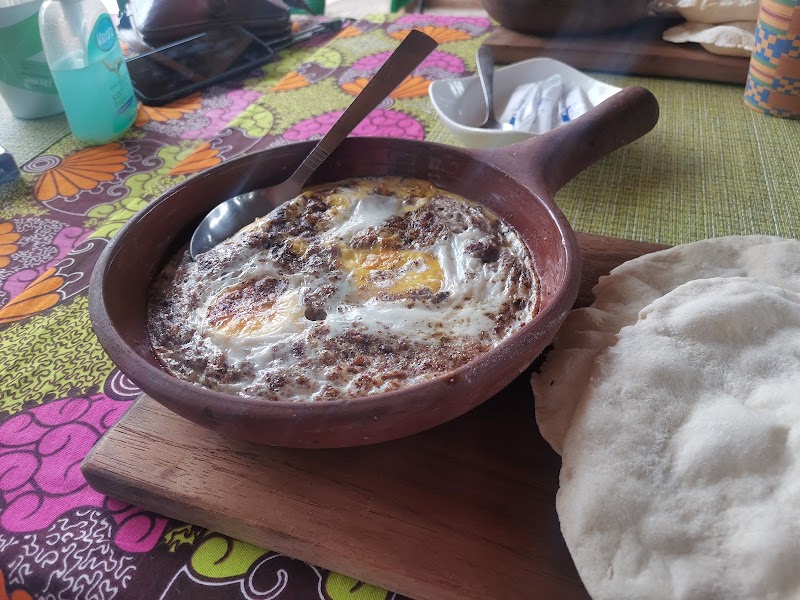 Farah's Bakery - Bakery in Accra