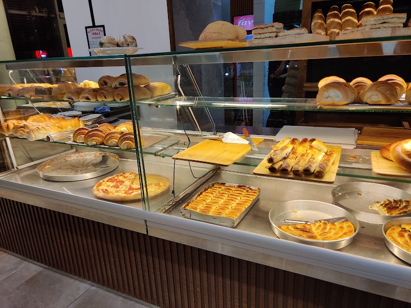 Furrë Buke Vali in Istog