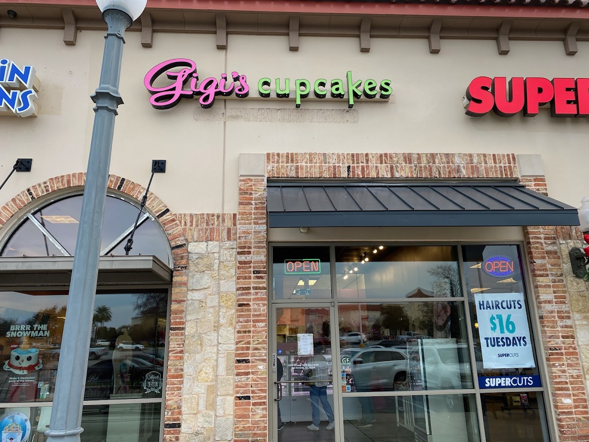 Gigi's Cupcakes in Chandler