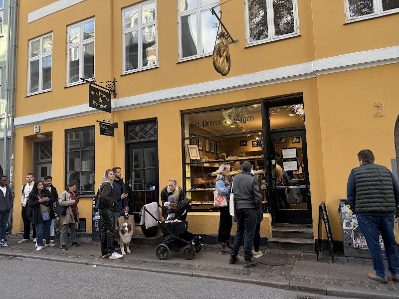 Glasvejens hemmelige bageri - Bakery in Aakirkeby