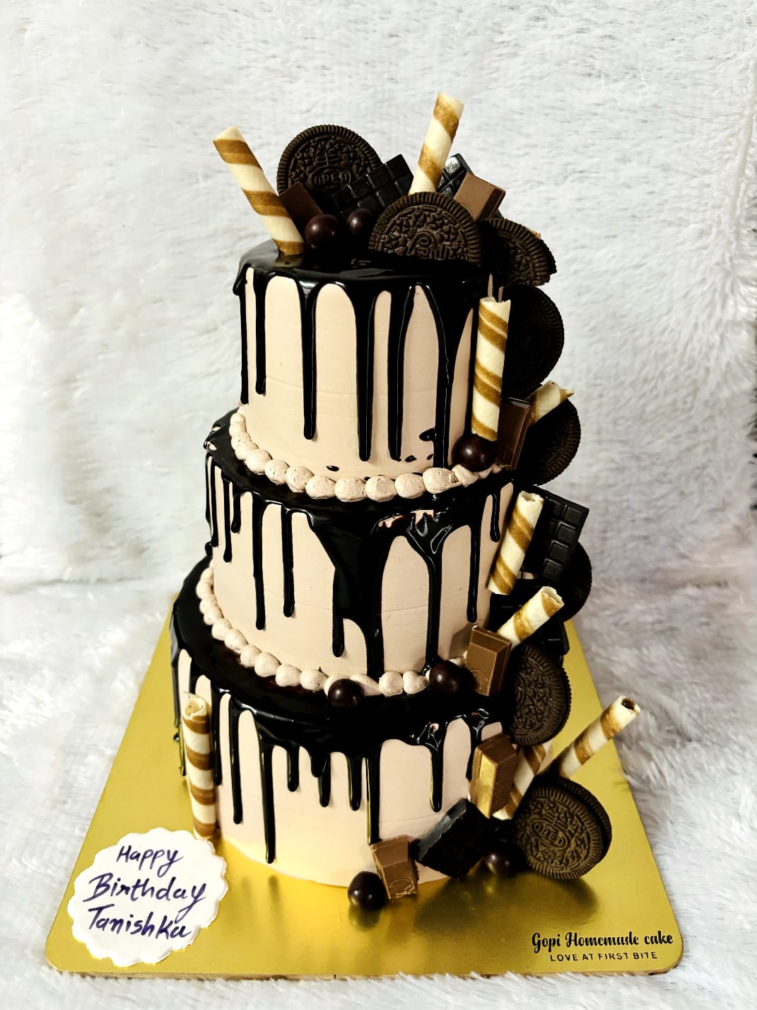 Gopi homemade cake in Surat