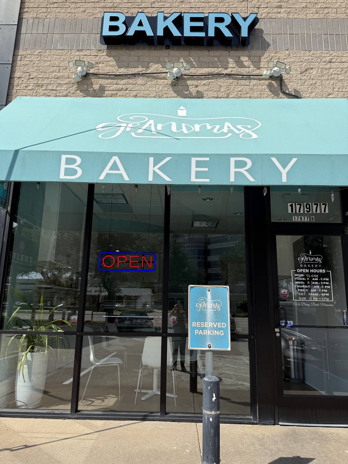 Grandmas' Bakery in Dallas
