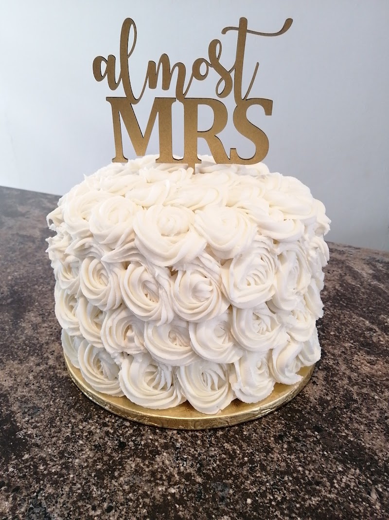 Grey's Cakes - Bakery in Windhoek West