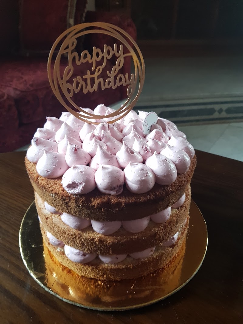 Helene's Bakery - Bakery in Koura
