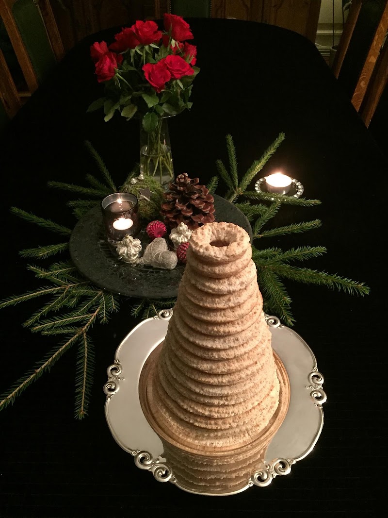 Hjemmelaget Kransekake