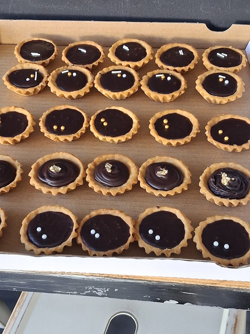 K. F Pastry Ltd in Curepipe Town