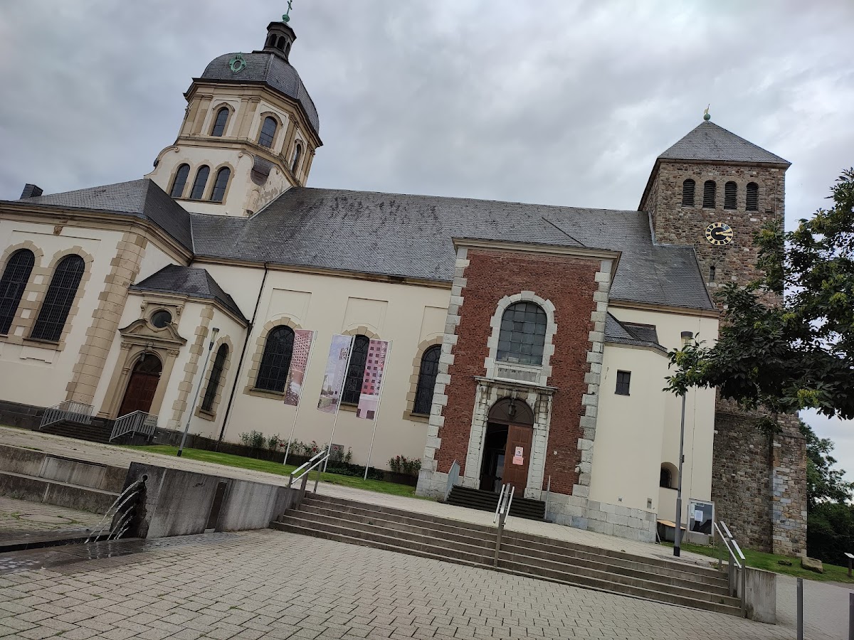 Kronenbrot in Würselen