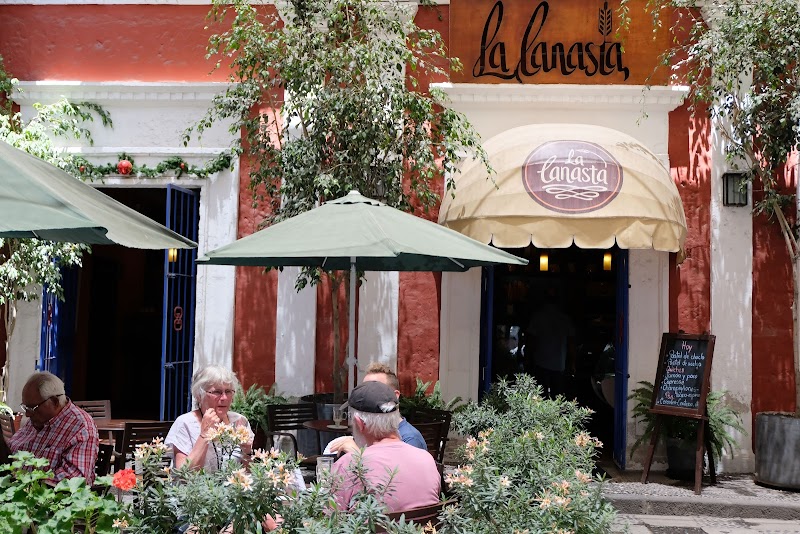La Canasta Bagueteria in Arequipa