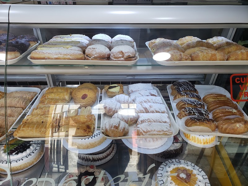 La Reposteria Calle Ancha